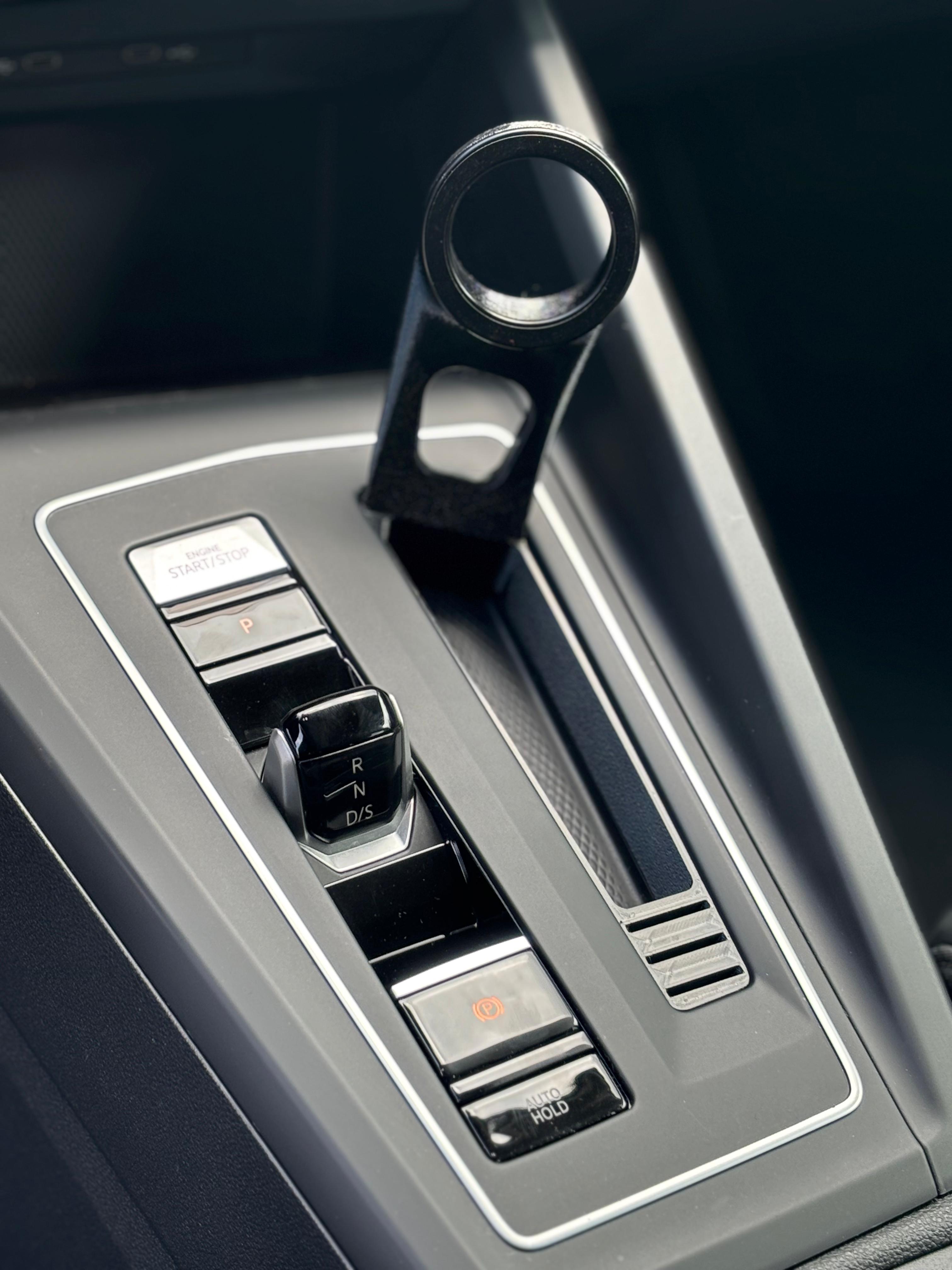 Handyhalterung für VW Golf 8 & 8.5, kompatibel mit MagSafe